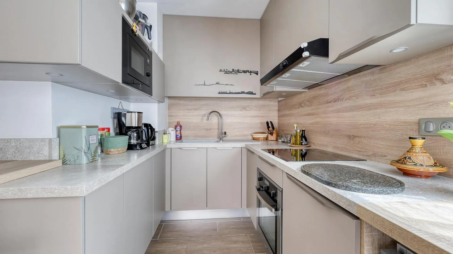 L'Emeraude Varoise - Appt Climatise Proche Plage Six-Fours-les-Plages Apartment